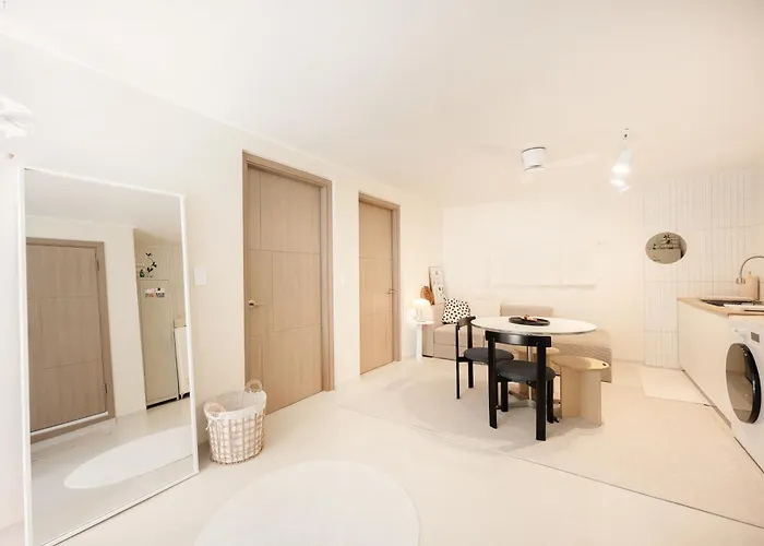 The Nook - Private Retreat Near Station Villa Séoul