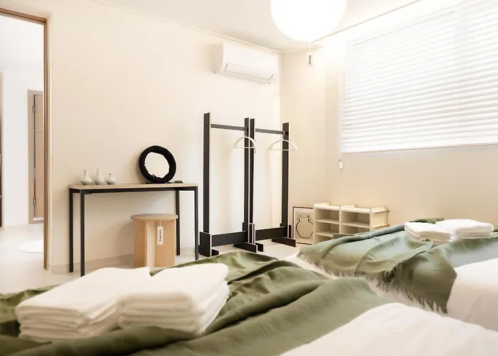The Nook - Private Retreat Near Station *
